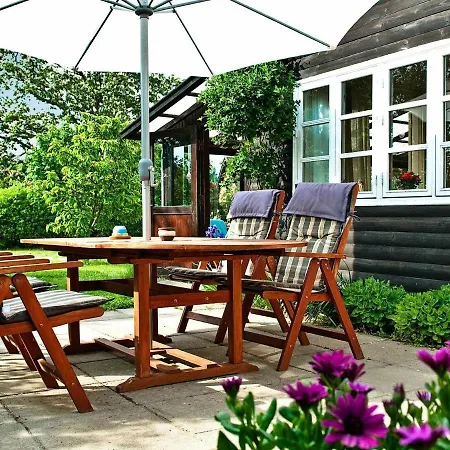 Two-bedroom Holiday In 5 * Hasle