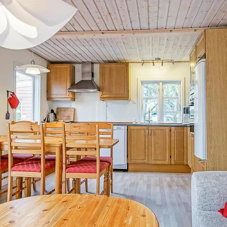 Two-bedroom Holiday In 5 Nyaraló *